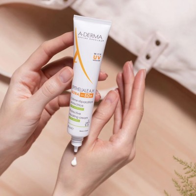 A derma epitheliale ah ultra cr spf 40ml